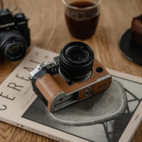 PGYTECH Funda de Cuero Marron para Fuji X-T5