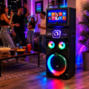 ALTAVOZ LARRYHOUSE SERIE BAYAMON 12" 1.000W CON 2 MICROFONOS CON PANTALLA