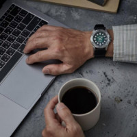 Casio MTD-140-3A Reloj Analógico Hombre – Estilo Diver Verde – Resina, Fecha y WR 100M