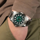 Casio MTD-140D-3AV Reloj Analógico Hombre – 100 m WR, Acero Inoxidable y Diseño Deportivo Marino Verde
