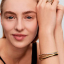 Pulsera Rígida Entrelazada en Dos Tonos 564656C00