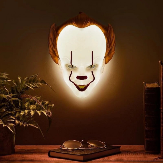 Lámpara Máscara Pennywise It  PALADONE