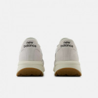 Playeras NEW BALANCE Beige Negro