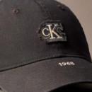 Gorra con logo bordado de lona lavada