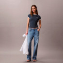 Camiseta ringer con logo bordado