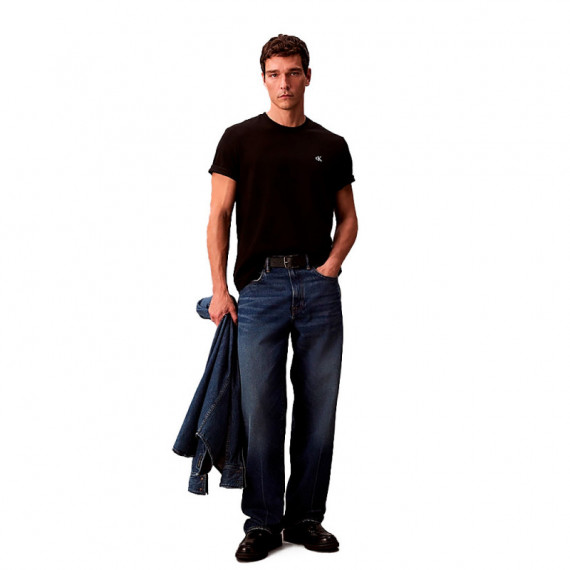Camiseta holgada con monograma bordado