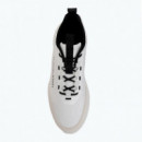 ZAPATILLA LIGHT RUNN ESSENTIALS