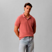 Polo de piqué de algodón con cuello abierto