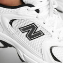 SNEAKER MR530 BLACK & WHITE