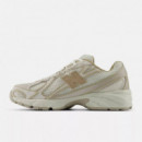 SNEAKER U740IN2