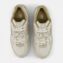 SNEAKER U740IN2