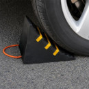 CALZO PARA VEHICULOS ANTIDESLIZANTE 6.5 KG PAMACON 28.5X25X18 CM