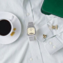 CASIO AQ-240E-7A2 | Collection – Reloj Analógico-Digital Esfera Crema