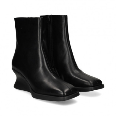 Botin Piel Negro  CAMPER