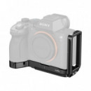 Placa de Montaje en Forma de L SMALLRIG 6034 con Ranura para Airtag para Sony Alpha 7 V / 7R V / 7 Iv