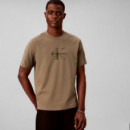 CAMISETA DISTRESSD LOGO