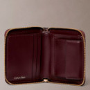 Cartera con cremallera con logo en lámina