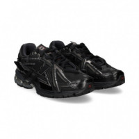 Deportivo Malla Gris+negro  NEW BALANCE