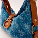 Bolso Grande de Hombro Camden  GUESS