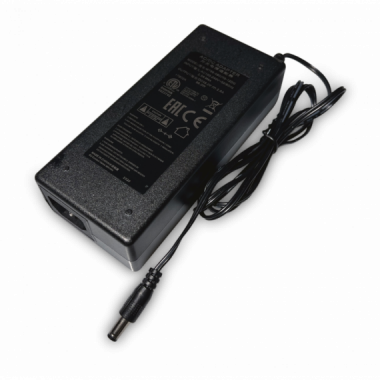 Fuente Mikrotik 48V 2A 96W Negra (48V2A96W)