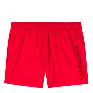 Ba&ntilde;ador tipo shorts con logos repetidos