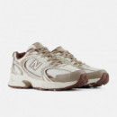 Zapatillas NEW BALANCE 530 Beige