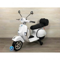 Moto Vespa Clasica Piaggio Blanca  PEKECARS