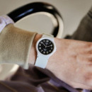 CASIO MQ-24UC-8B | Reloj Analógico Beige Mate Unisex