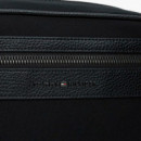 Neceser con Mezcla de Texturas y Logo  TOMMY HILFIGER EYEWEAR