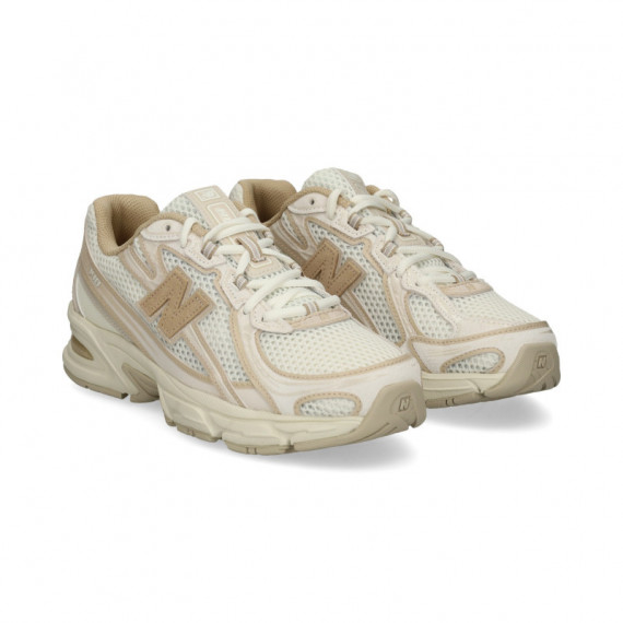 Deportivo Malla Beige  NEW BALANCE