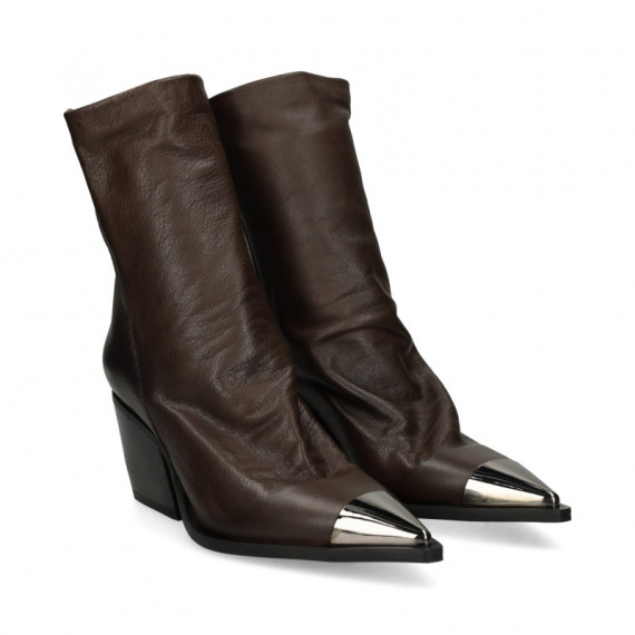 BOTIN PUNTA METALIZA PIEL MOKA