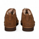Botin Corto Nobuck Marron  UGG