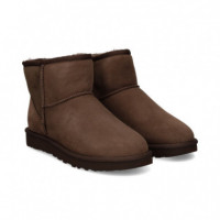 Botin ante Moka  UGG