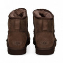Botin ante Moka  UGG