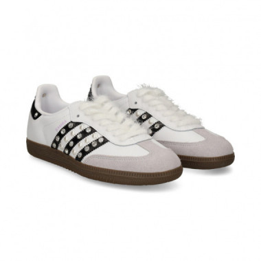 Zapatilla Perlas Strass Piel Blanco  WEAR ART