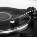 Tocadiscos Audio-technica LP60XBK Automático Estéreo de Tracción por Correa Negro  AUDIO TECHNICA