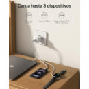 Cargador de Pared con 3 Puertos de 70 W + Kit de Adaptadores de Viaje BELKIN