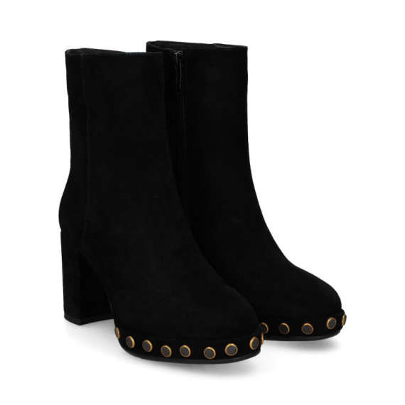 BOTA TACON DETALLE TACHAS ANTE NEGRO
