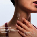 Extra Firming Neck & Décolleté
Ratamiento Con Efecto Lifting Y Reafirmante
