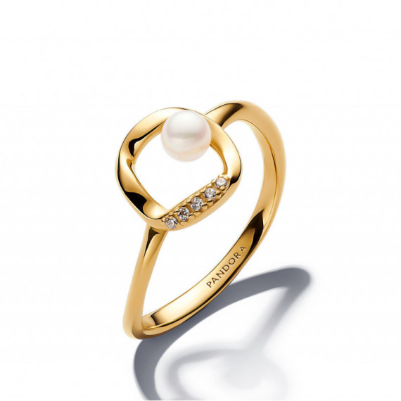 PANDORA Anillo Bañado en Oro con Perla Cultivada de Agua Dulce 163831C01