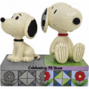 Figura Snoopy vs Modern Day Snoopy de los años 50 Enesco