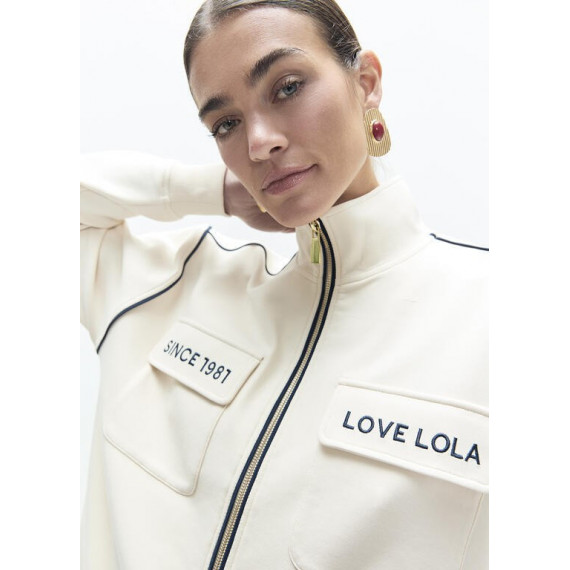 Sudadera Blanca Cuello Alto de LOLA CASADEMUNT