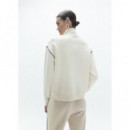 Sudadera Blanca Cuello Alto de LOLA CASADEMUNT