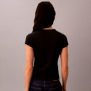 Camiseta slim con logo corazón