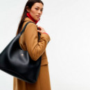 Bolso Hobo con bolsillo con cremallera y monograma TH