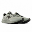 Sneaker NEW BALANCE Arishi Verde-gris