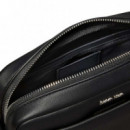Neceser con Logotipo en Relieve  CALVIN KLEIN