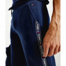 TOMMY HILFIGER Pantalón Joggers con Inscripción Logo Vertical en Pernera