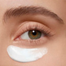 Total Eye Hydrate 
mascarilla-bálsamo para el Contorno de los Ojos  CLARINS