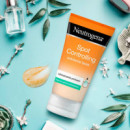 Spot Controlling Exfoliante Facial  NEUTROGENA